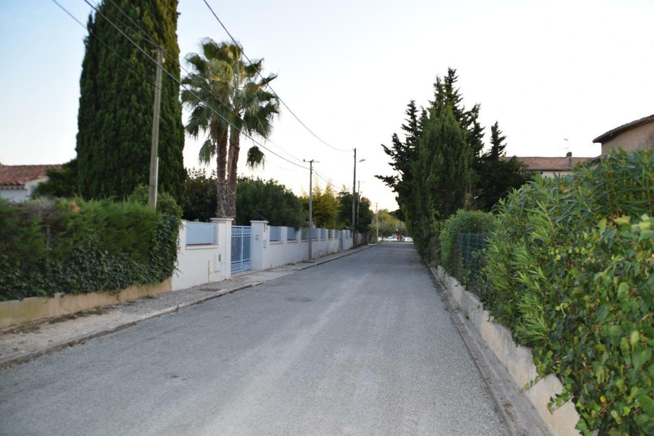 Les Lilas Ιέρ Εξωτερικό φωτογραφία